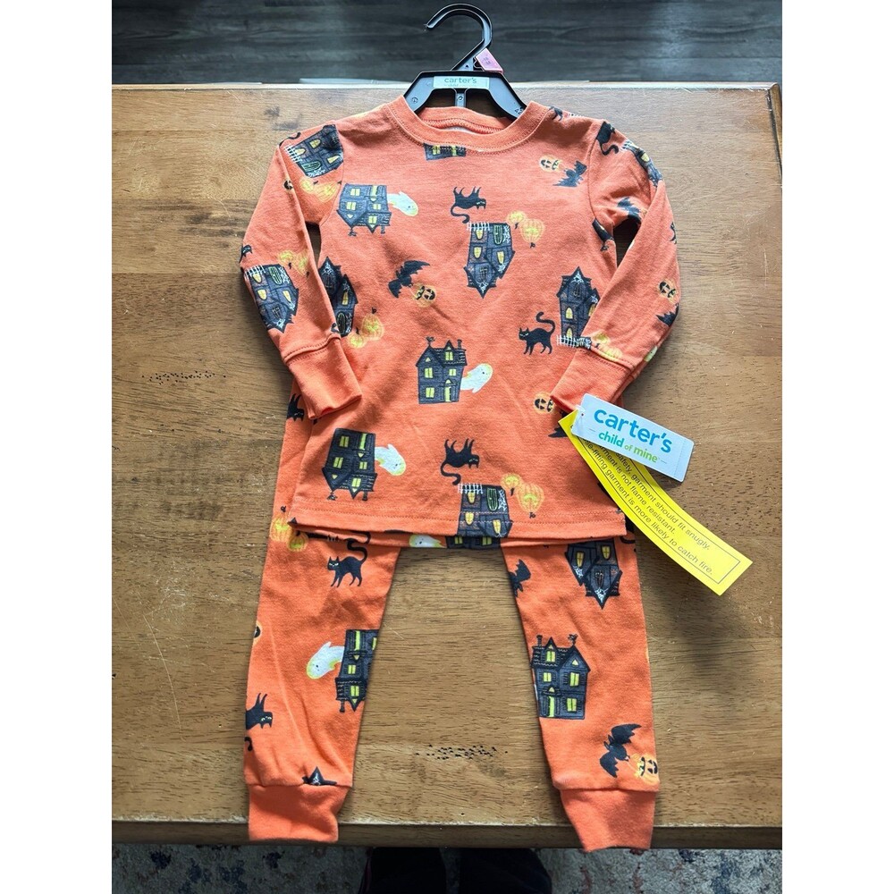 18 Month Halloween pajamas set NWT